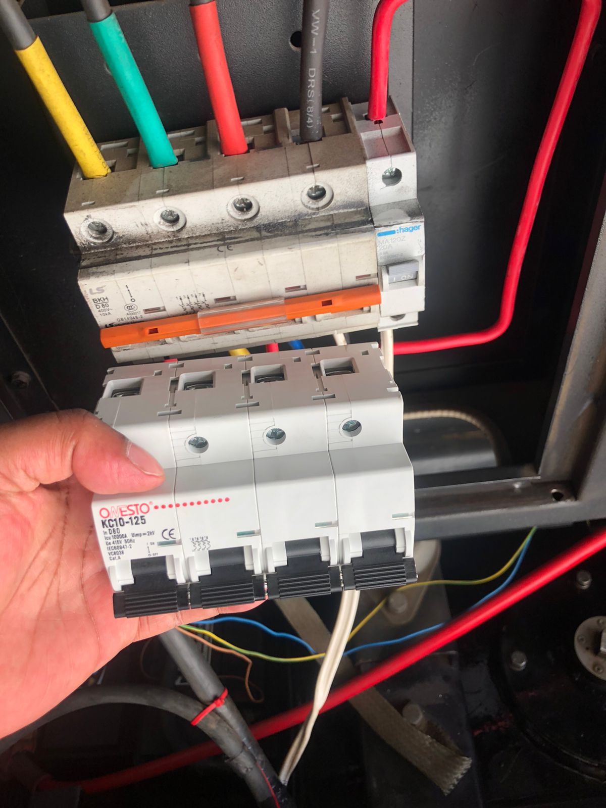 WhatsApp Image 2023-04-24 at 08.4311111